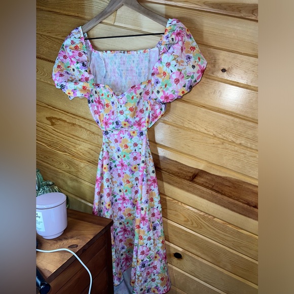 Floral dress - Picture 2 of 3